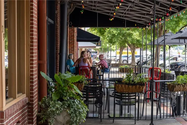 $374,990 | 328 Cavalier Lane, Acworth, GA 30102