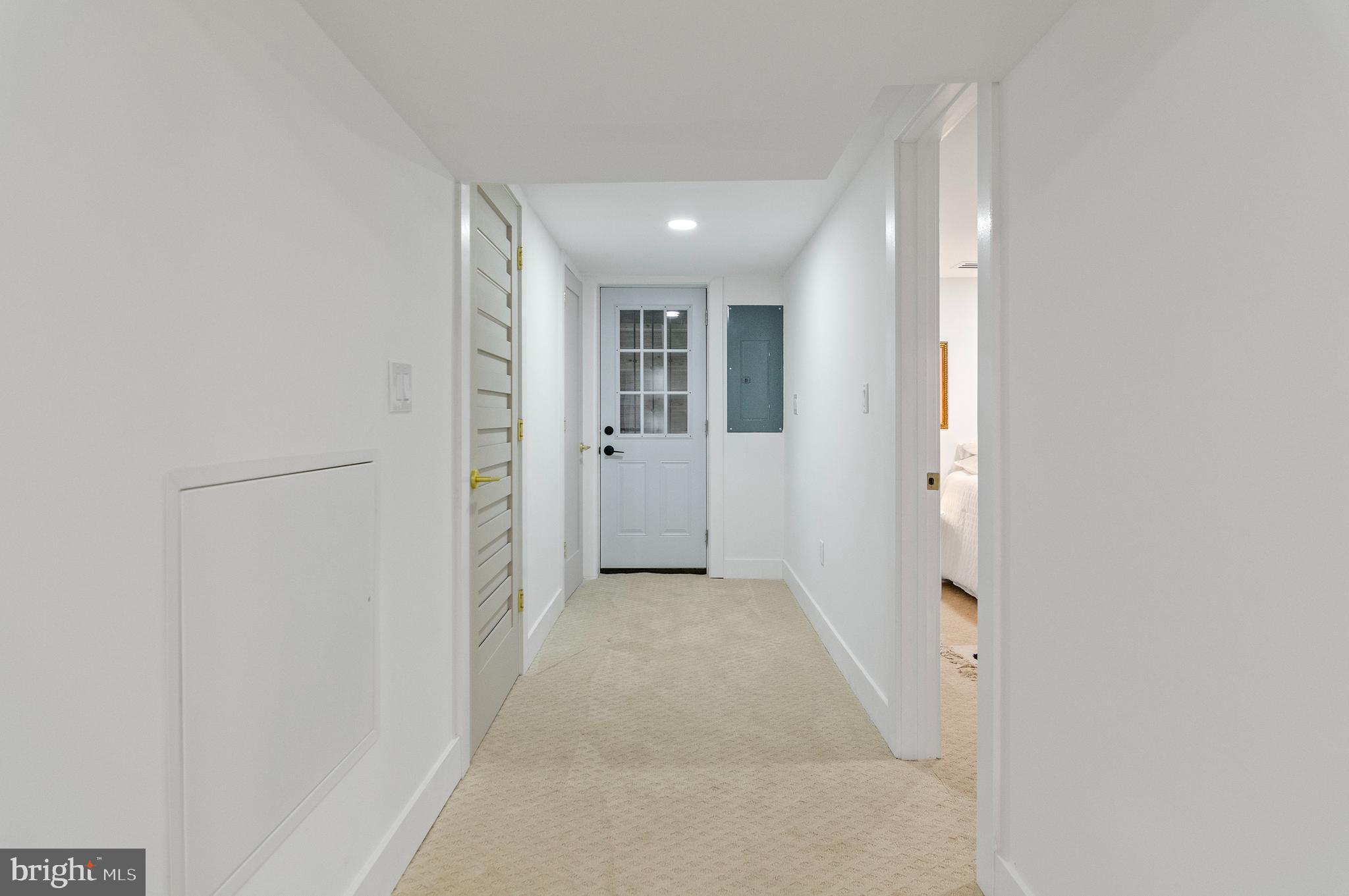 5905 Glenkirk Road Baltimore, MD 21239 - Photo 28 of 31 a view of a hallway