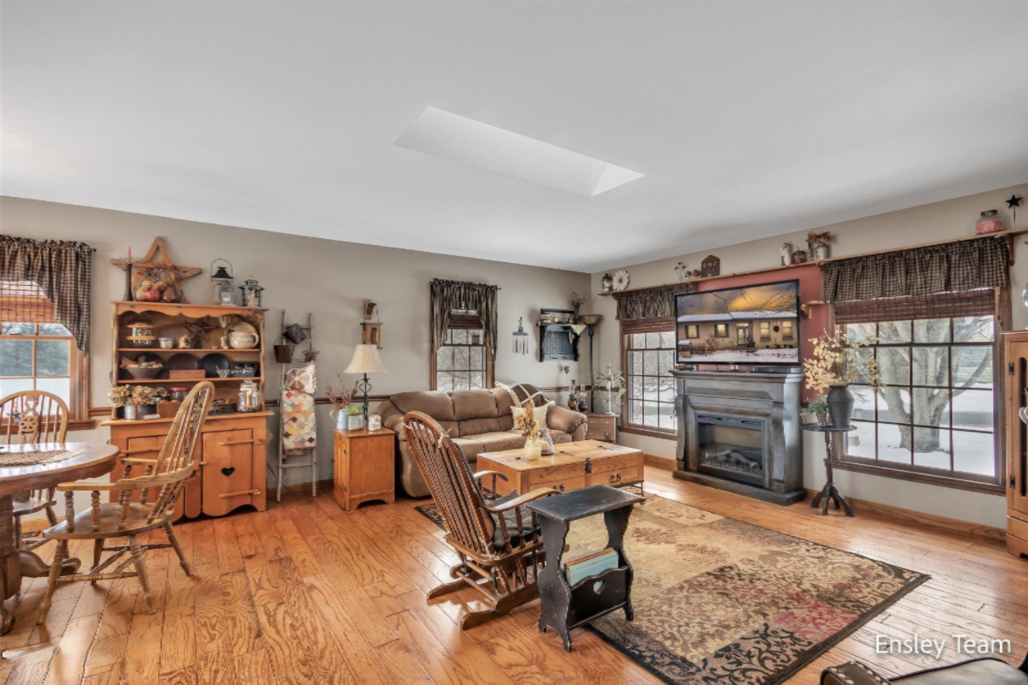 2176 11 Mile Road Northwest Sparta, MI 49345 - Photo 11 of 43 11-2176-11-Mile-Sparta-WindowStill-