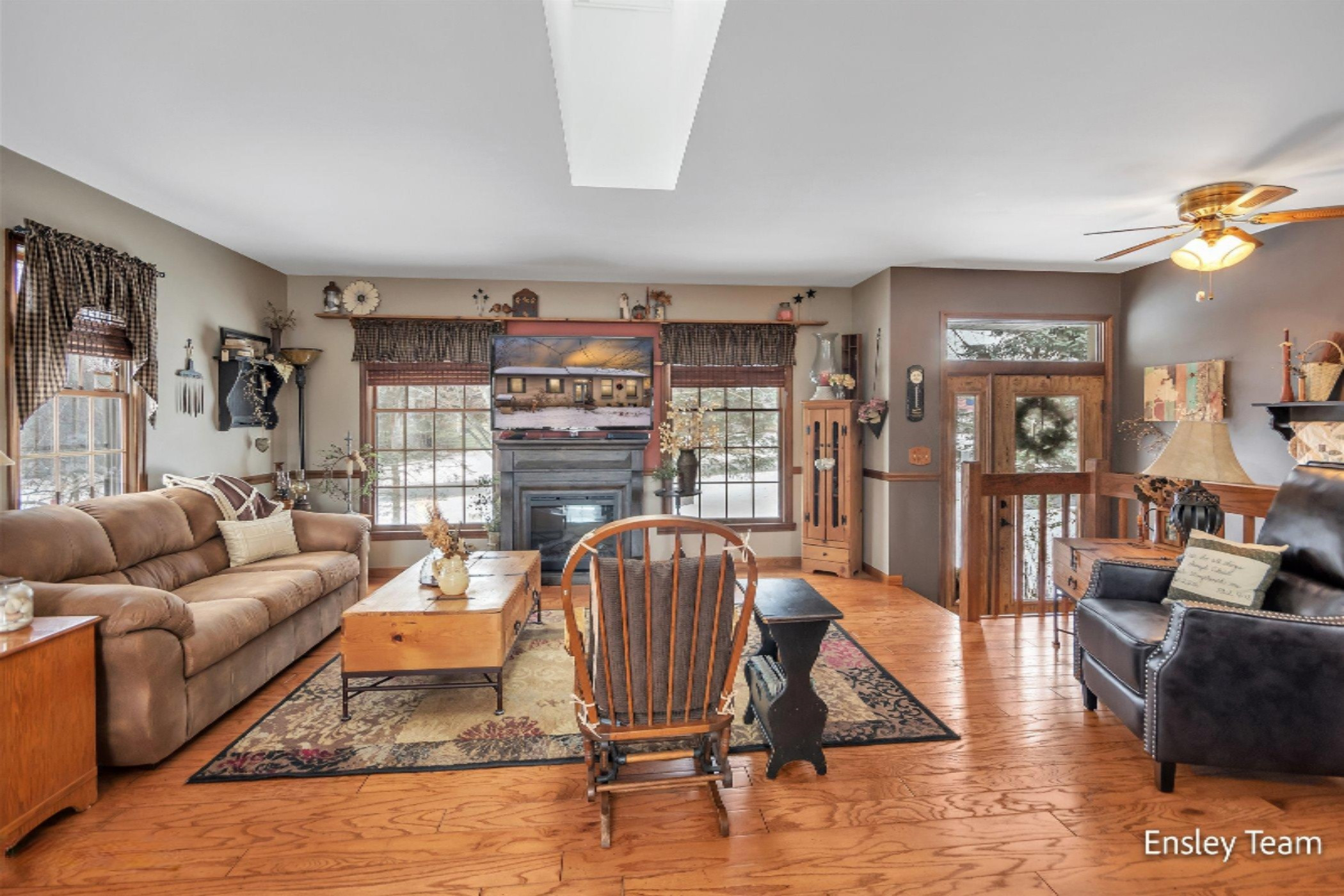 2176 11 Mile Road Northwest Sparta, MI 49345 - Photo 7 of 43 07-2176-11-Mile-Sparta-WindowStill-