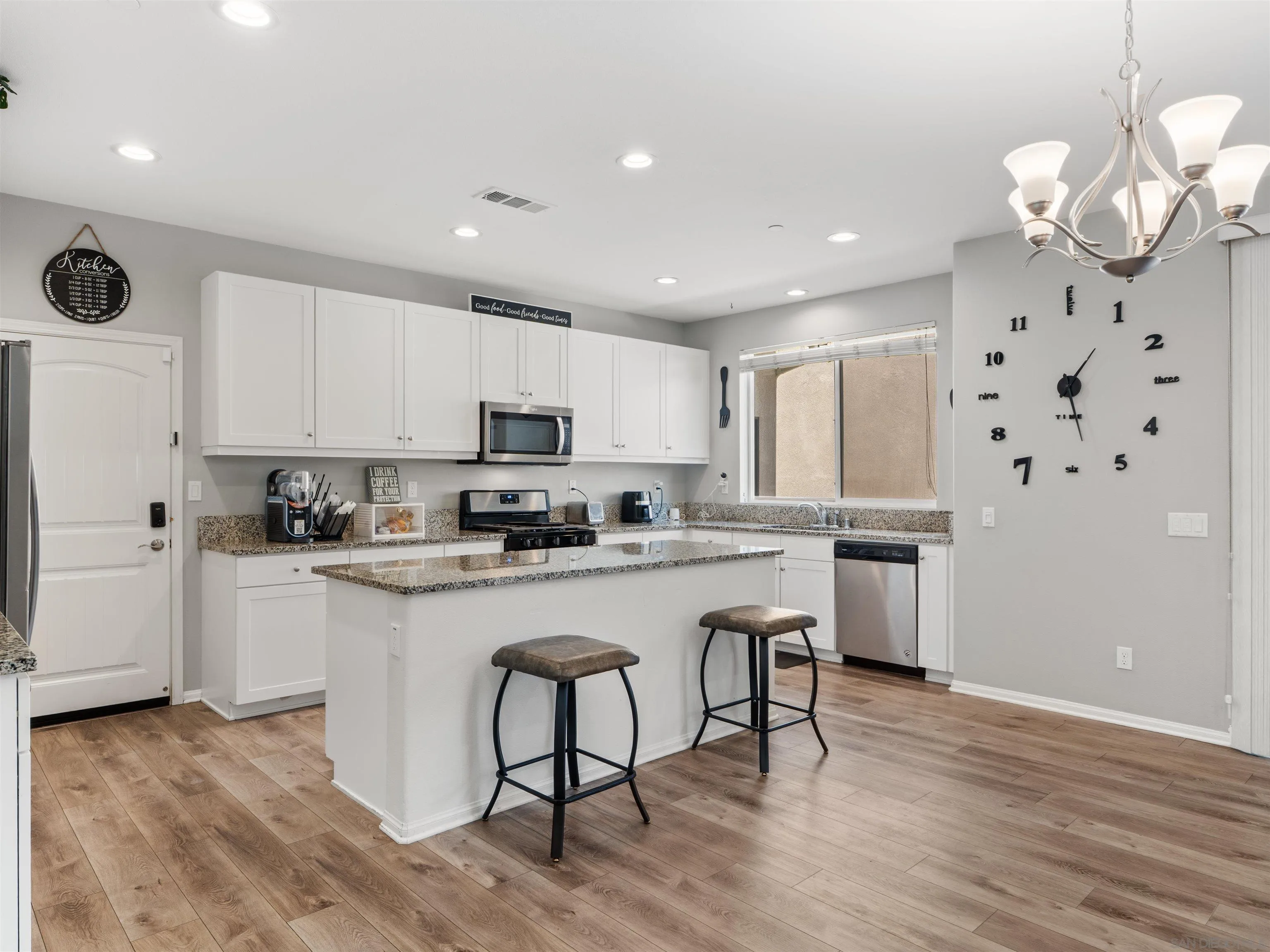 1369 Keck Road Chula Vista, CA 91913 - Photo 3 of 50