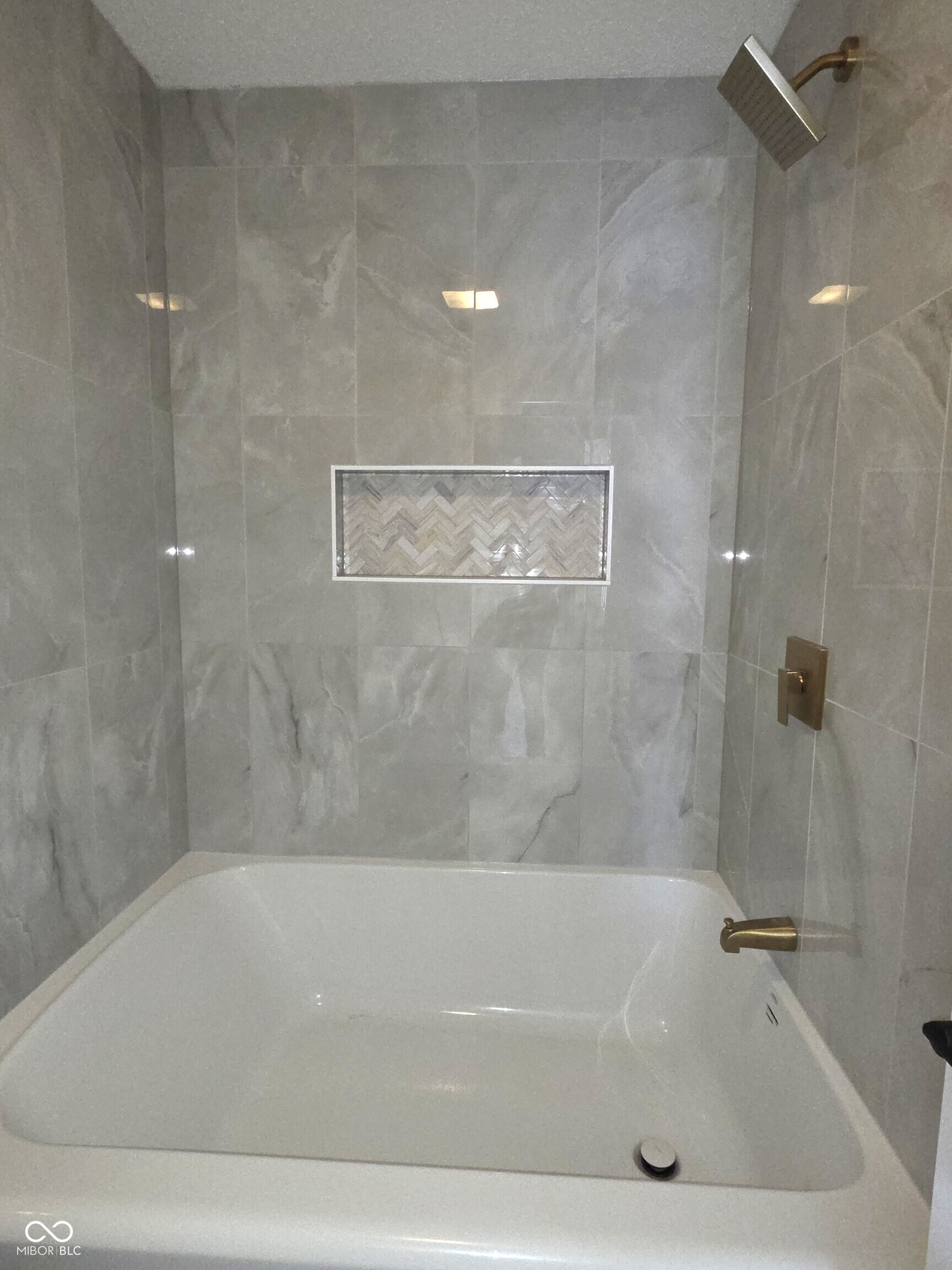 2367 Collins Way Greenfield, IN 46140 - Photo 14 of 51