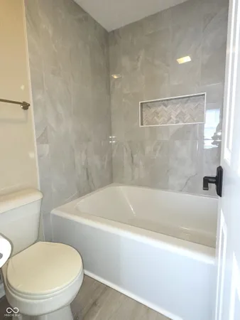 $247,500 | 2367 Collins Way, Greenfield, IN 46140