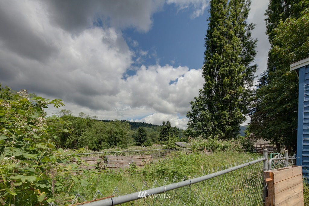 17024 Renton Issaquah Road Southeast Renton, WA 98059 - Photo 23 of 25