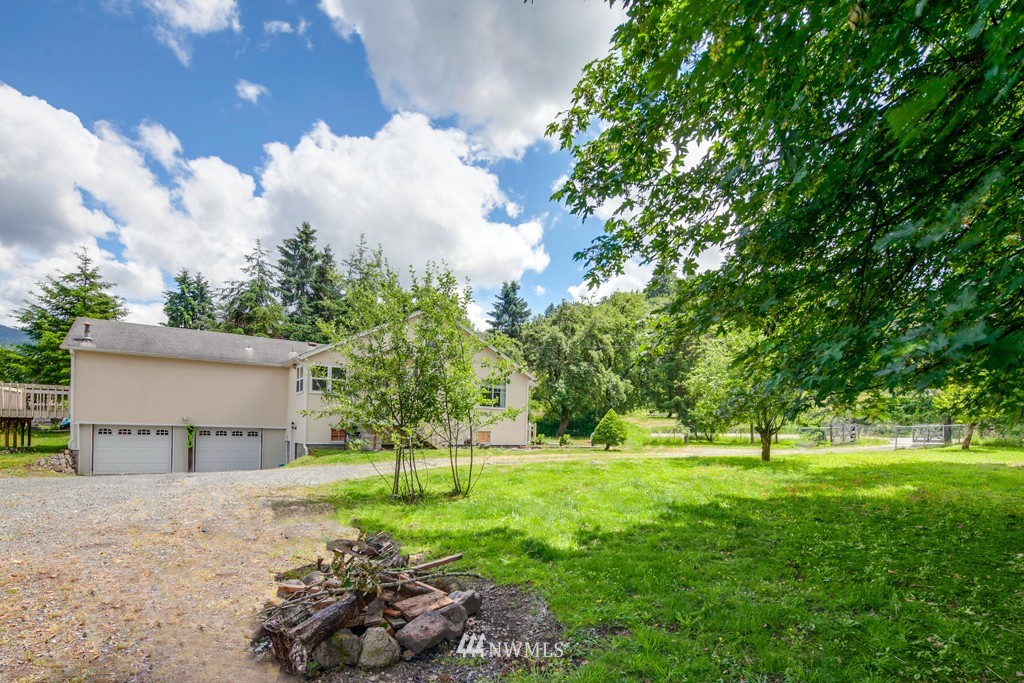 17024 Renton Issaquah Road Southeast Renton, WA 98059 - Photo 5 of 25