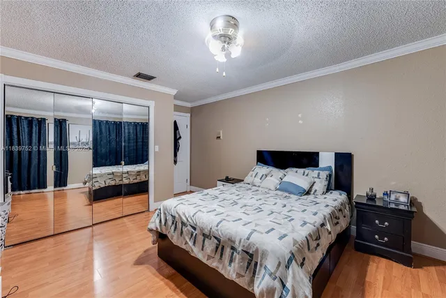 $2,399,000 | 400 Northwest 128th Avenue, Miami, FL 33182