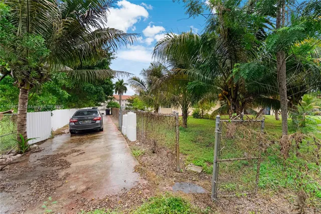 $2,399,000 | 400 Northwest 128th Avenue, Miami, FL 33182