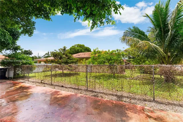 $2,399,000 | 400 Northwest 128th Avenue, Miami, FL 33182