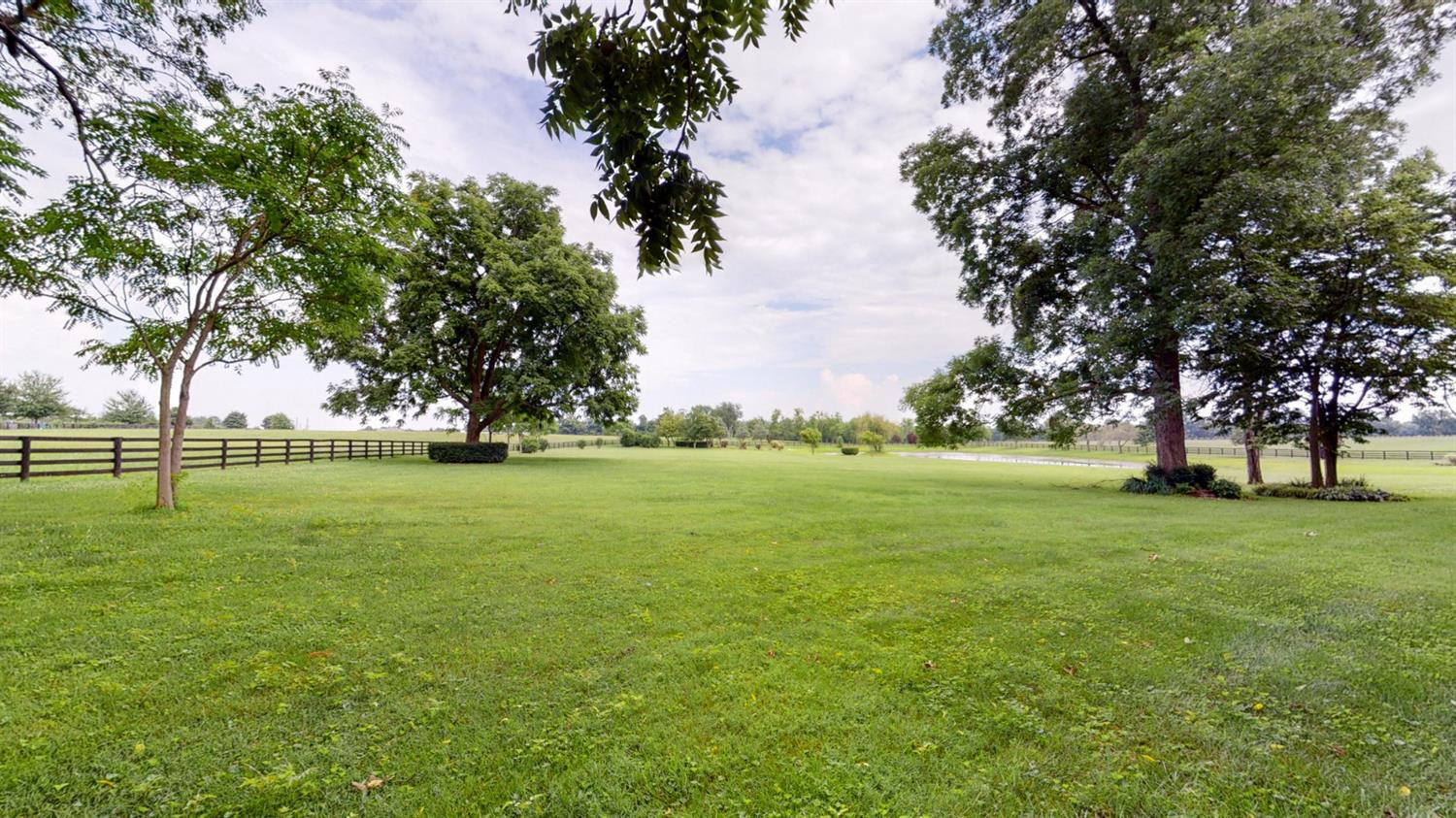 3065 Lexington Road Versailles, KY 40383 - Photo 9 of 48 Photo 9