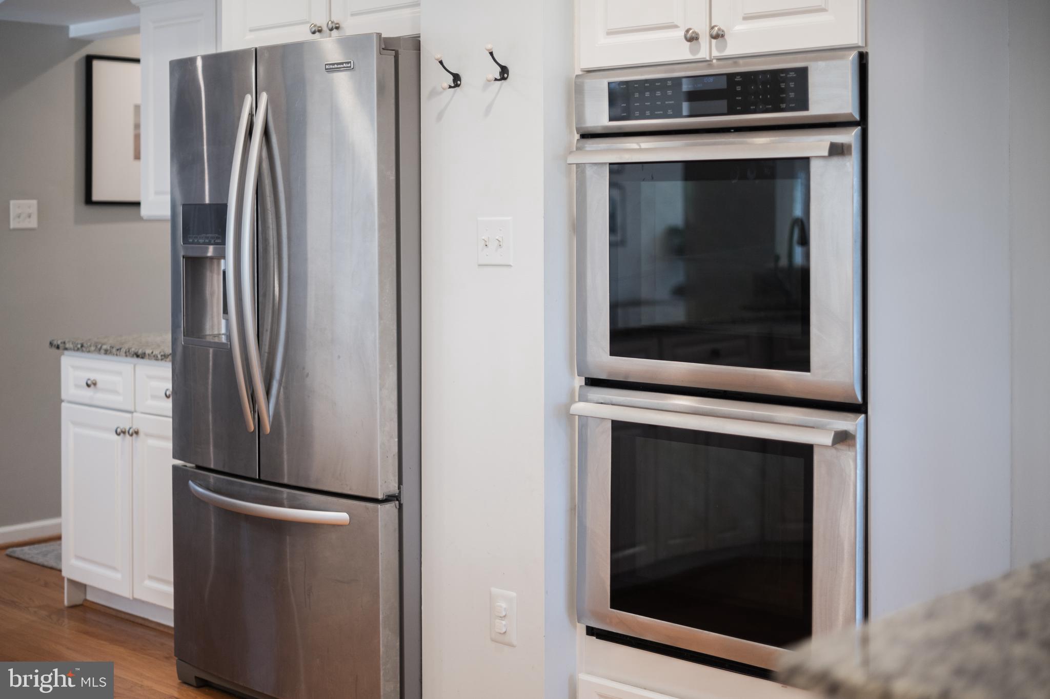 8531 Autumn Rust Road Ellicott City, MD 21043 - Photo 13 of 46 Kitchen