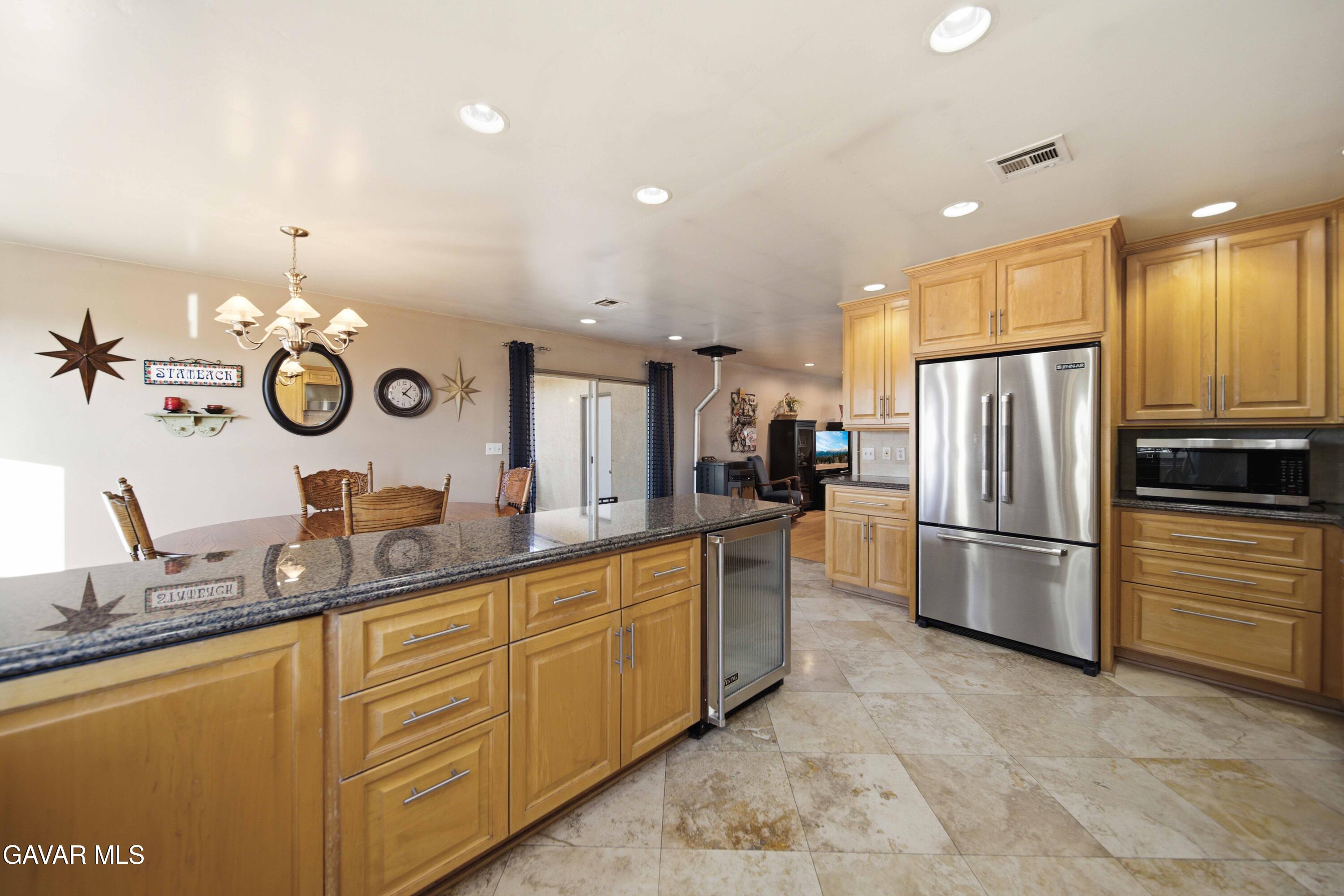 28241 Lancaster Road Lancaster, CA 93536 - Photo 11 of 59 11