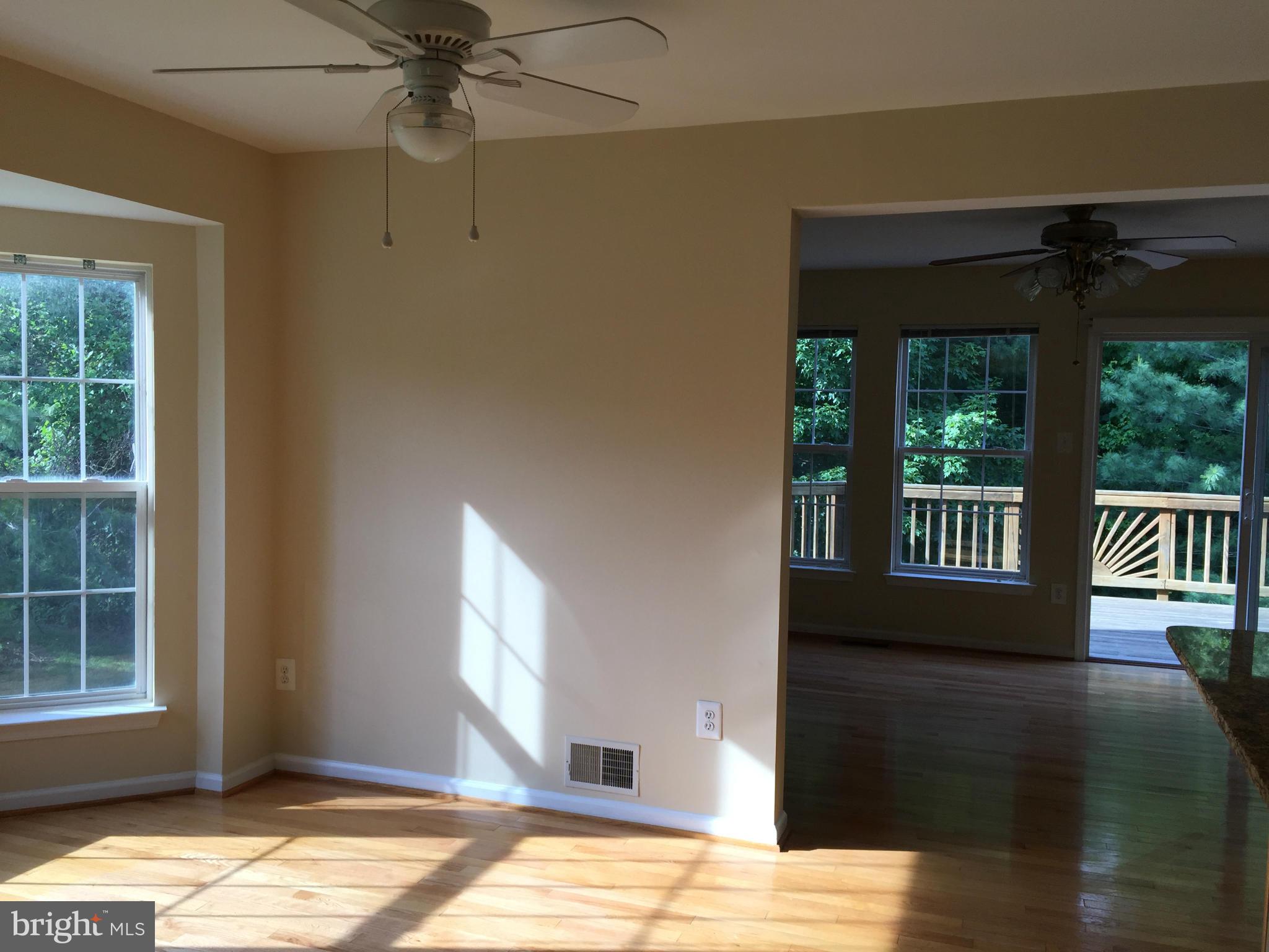 10421 Heathside Way Potomac, MD 20854 - Photo 12 of 22 Interior (General)
