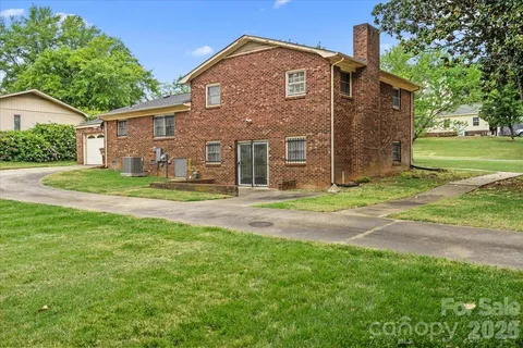 $325,000 | 1527 Rhyne Street, Shelby, NC 28152