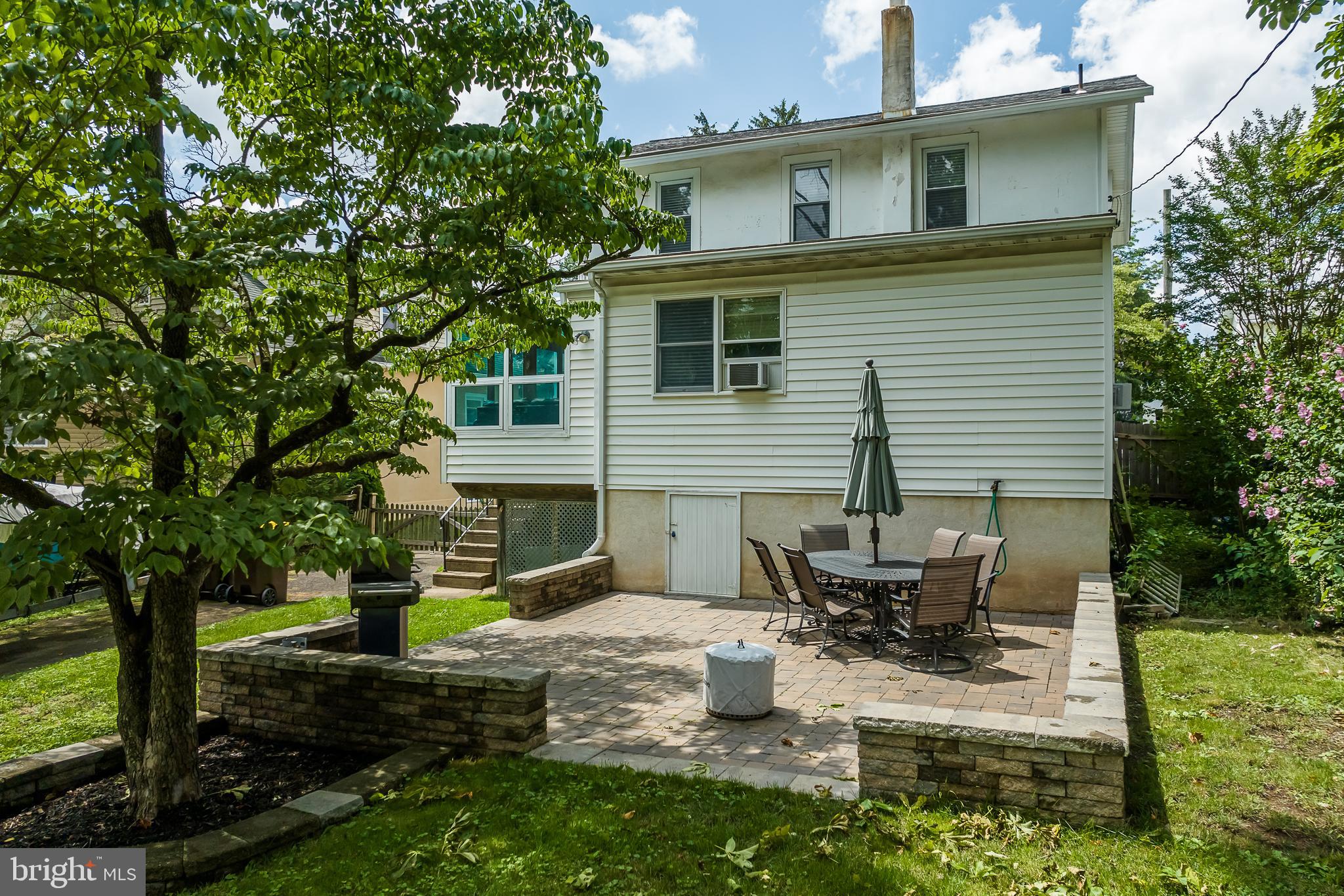 38 Evergreen Road Norristown, PA 19403 - Photo 28 of 31 Patio