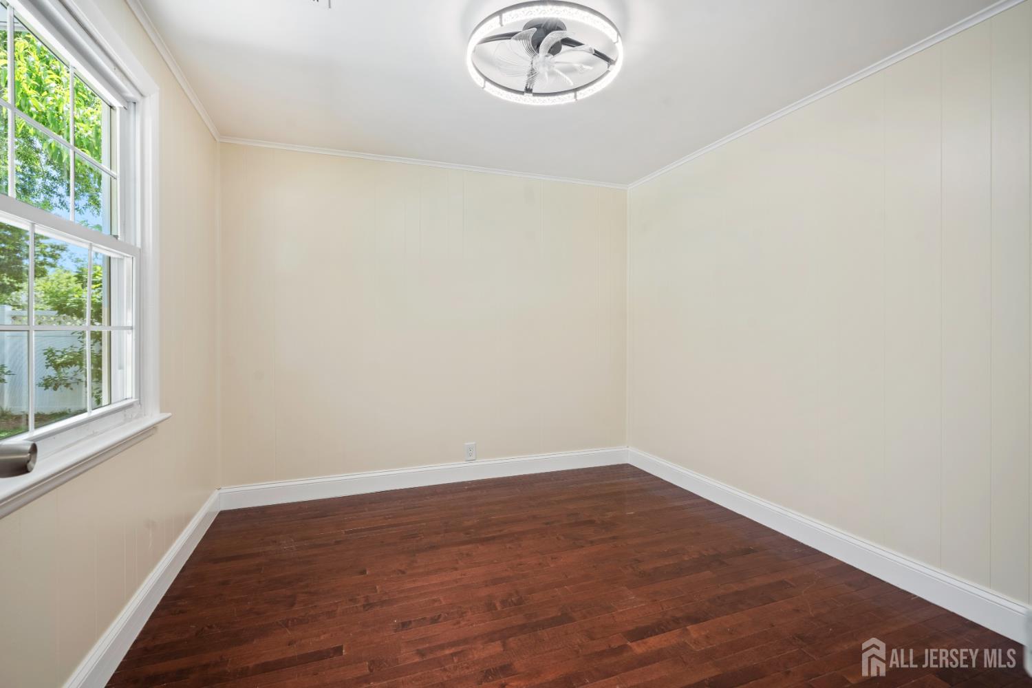 55 Ferris Road Edison, NJ 08817 - Photo 24 of 43