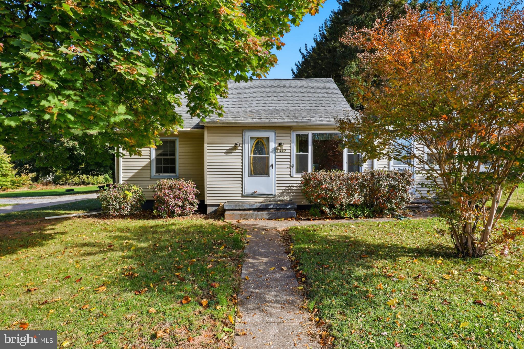 225 North Main Street Manchester, PA 17345 - Photo 3 of 53 a view of a house with garden and yard