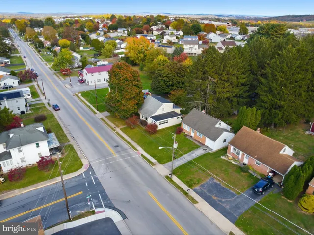 $235,000 | 225 North Main Street, Manchester, PA 17345