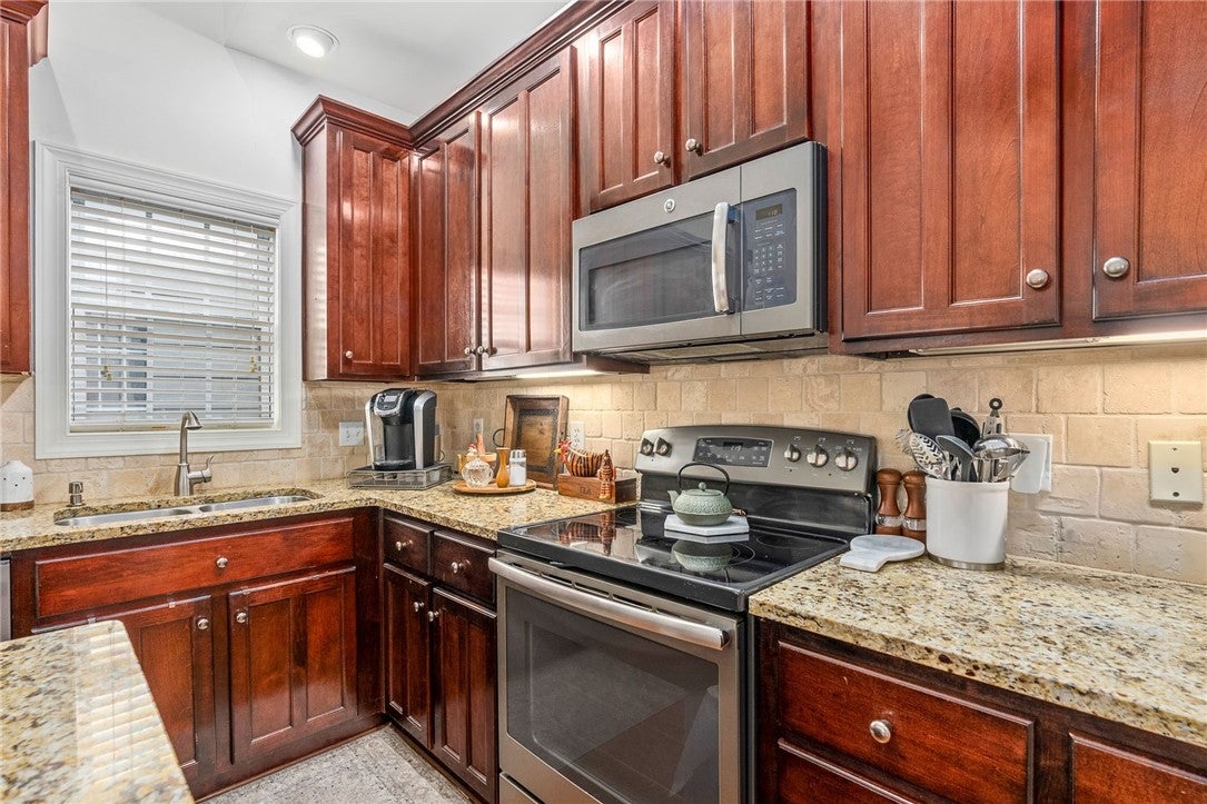 1863 Coopers Pond Road Auburn, AL 36830 - Photo 5 of 21 Gallery Image 5
