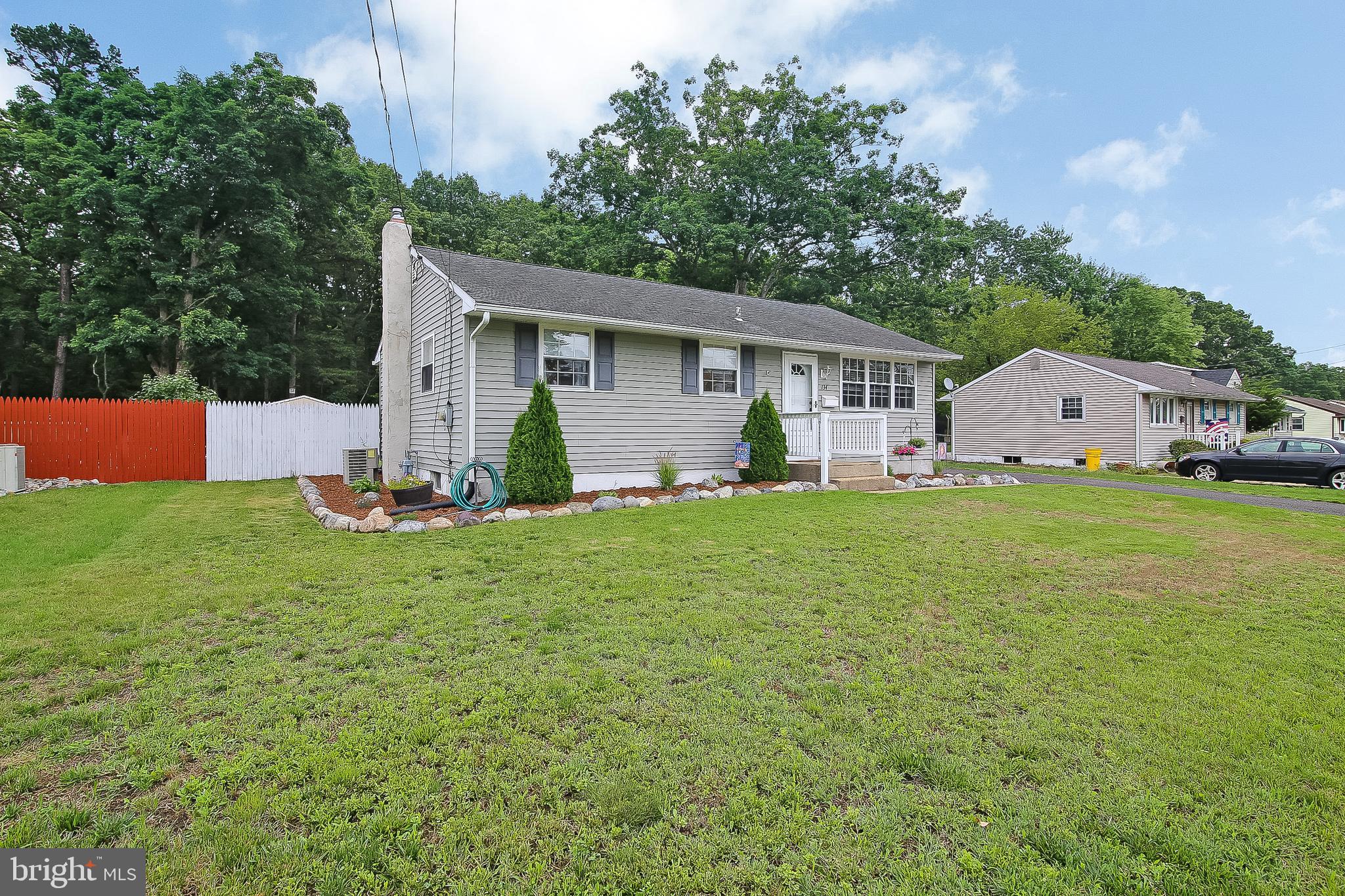 134 Country Club Road Pine Hill, NJ 08021 - Photo 3 of 29