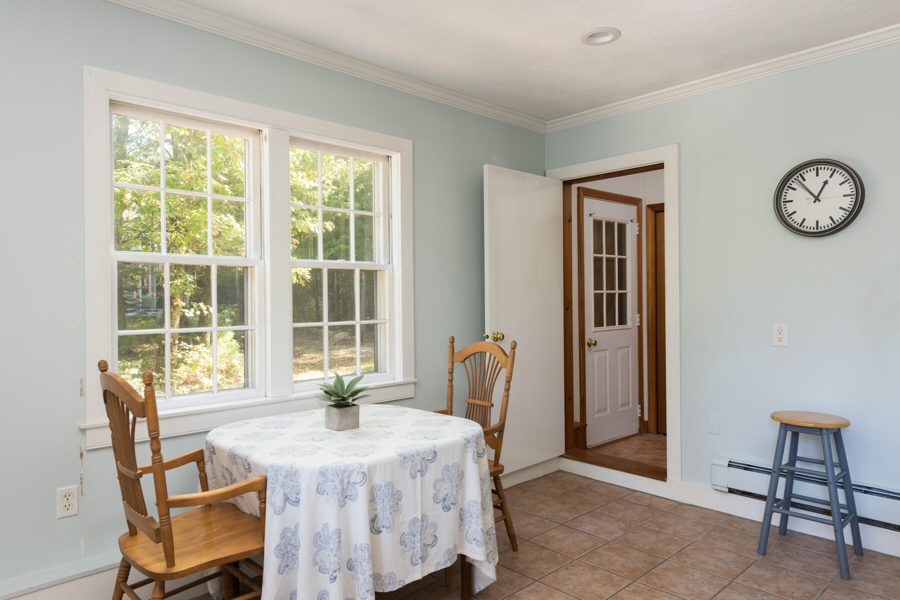 58 Delano Road Marion, MA 02738 - Photo 35 of 41 a dining room with furniture and window
