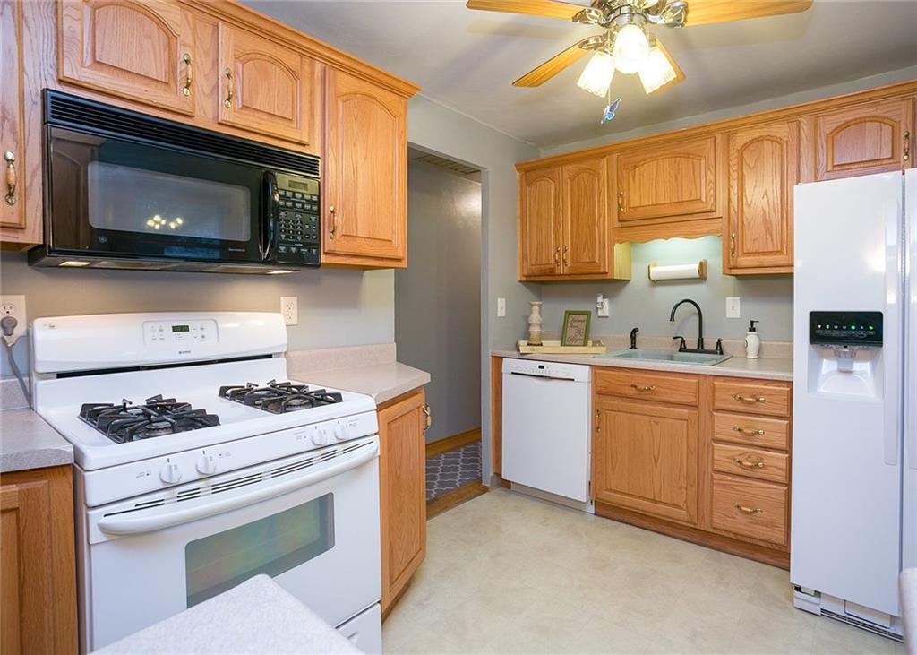 869 Blue Ridge Road Pittsburgh, PA 15239 - Photo 7 of 25 Brand new Kenmore refrigerator. Appliances work great, gas stove.