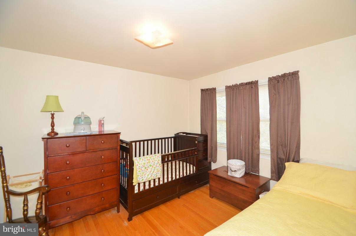 1008 Downton Road Baltimore, MD 21227 - Photo 11 of 22 2nd Bedroom