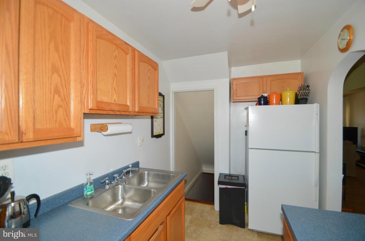 1008 Downton Road Baltimore, MD 21227 - Photo 9 of 22 Kitchen 3rd View