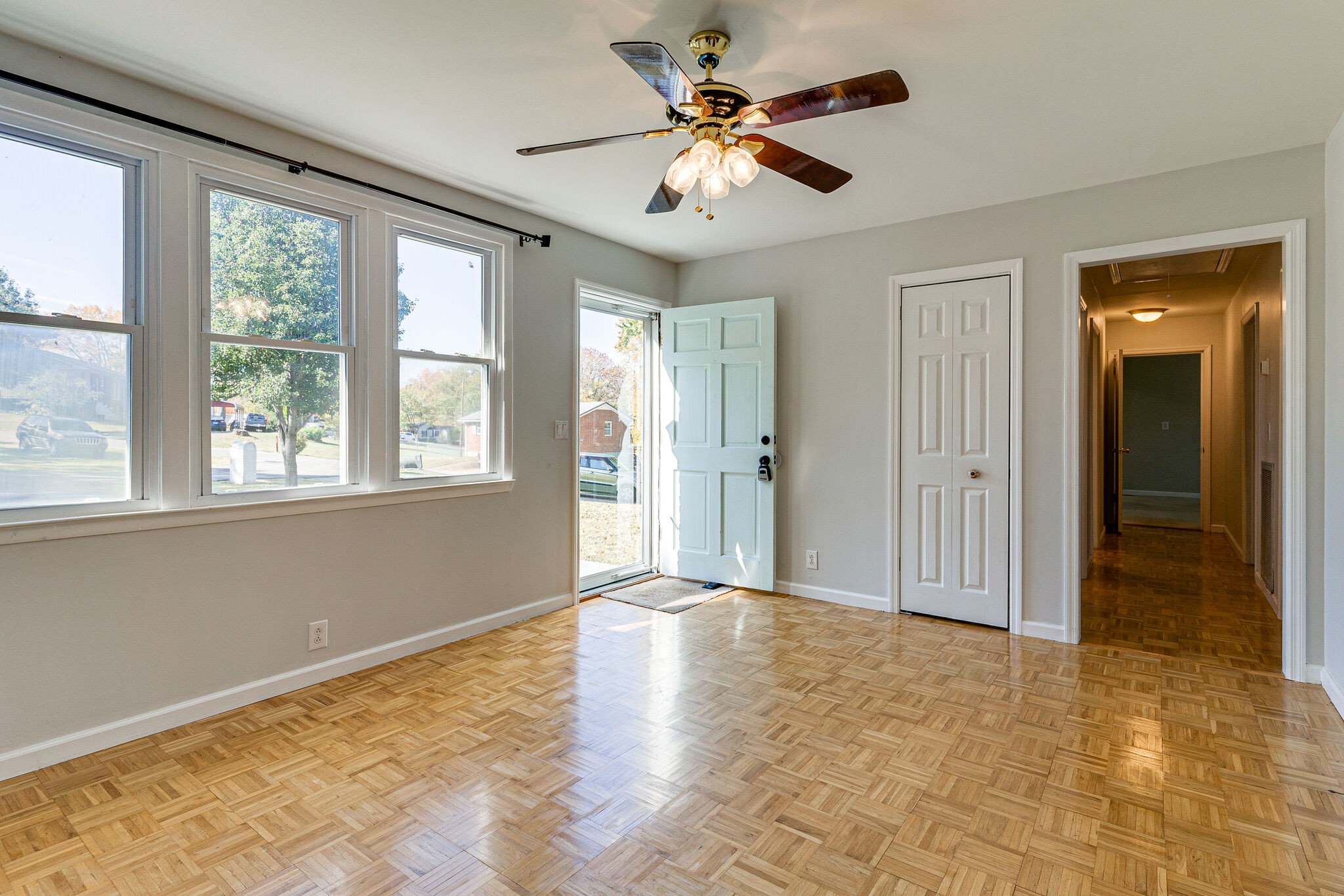 104 Spring Court Springfield, TN 37172 - Photo 7 of 17 Gallery Image 7