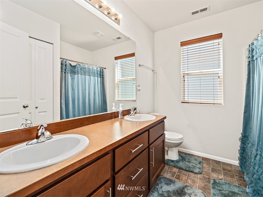 18520 35th Drive Southeast Bothell, WA 98012 - Photo 22 of 25 Gallery Image 22