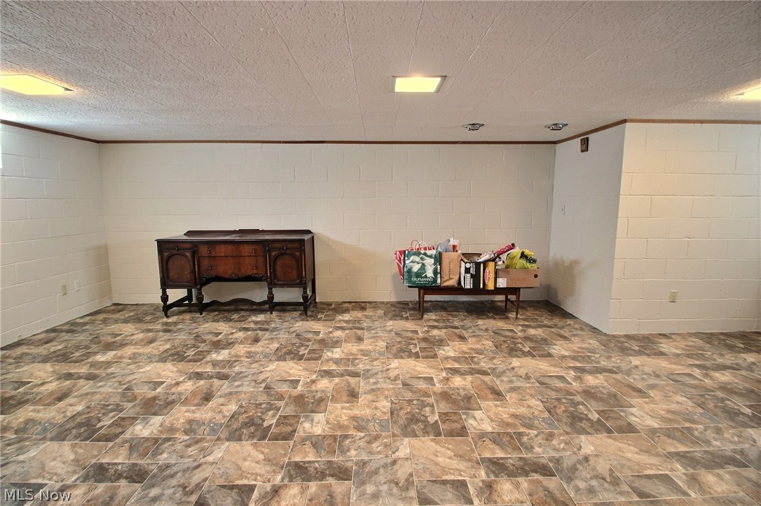 524 Dickerson Road Willowick, OH 44095 - Photo 11 of 14