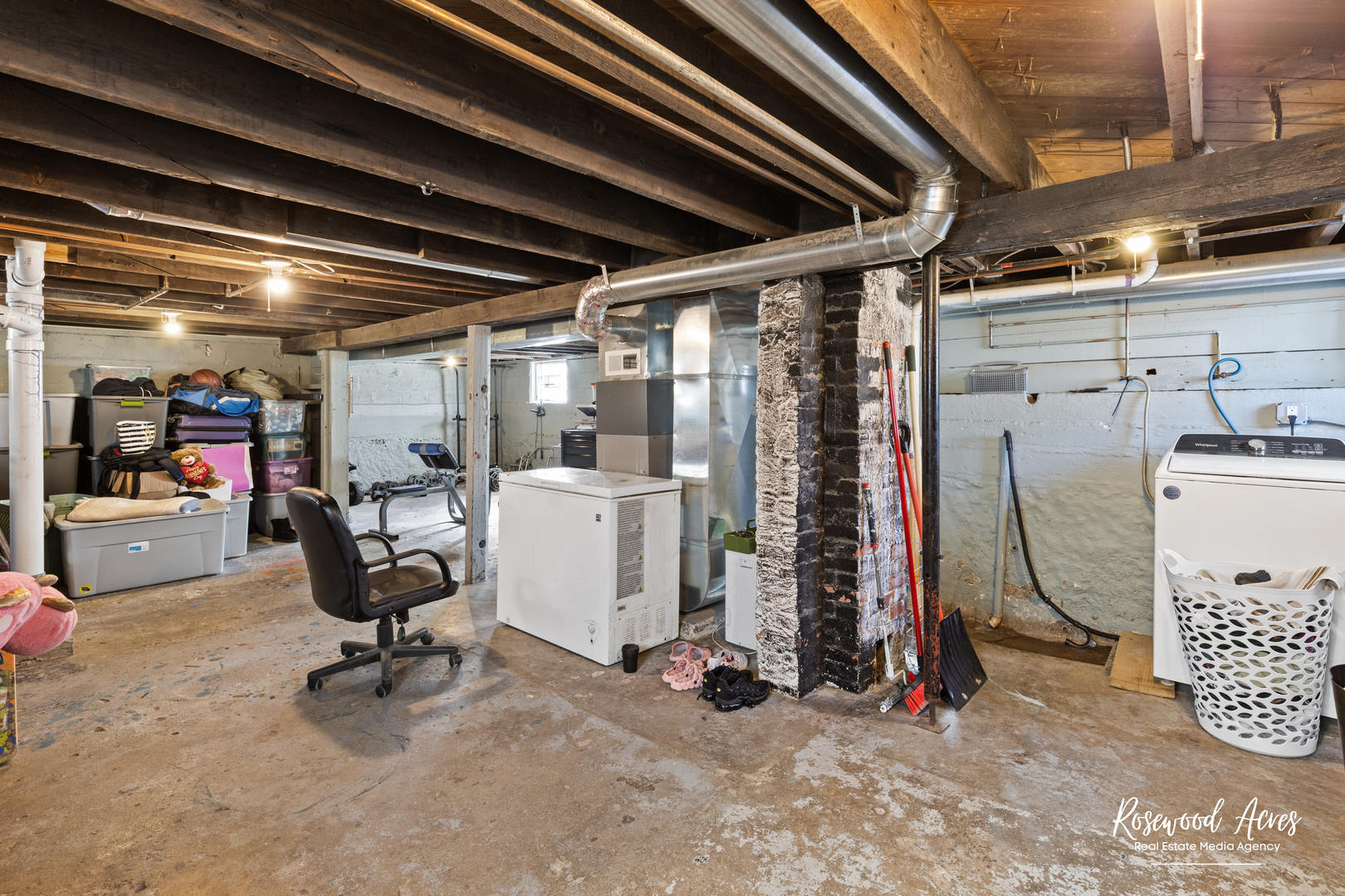 245 North 6th Avenue Kankakee, IL 60901 - Photo 13 of 16 a view of a room with gym equipment