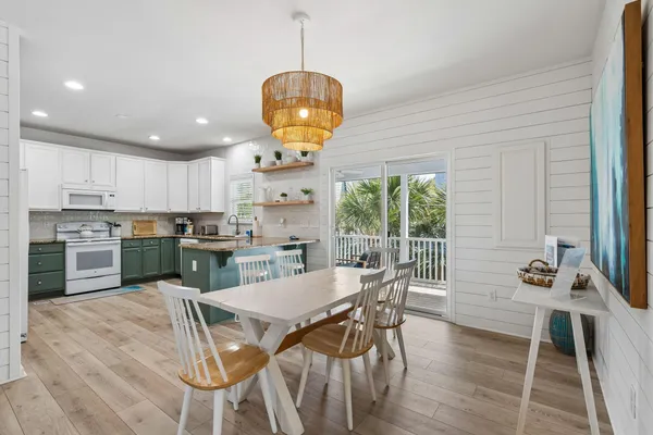 $1,195,000 | 214 West Cooper Avenue, Folly Beach, SC 29439