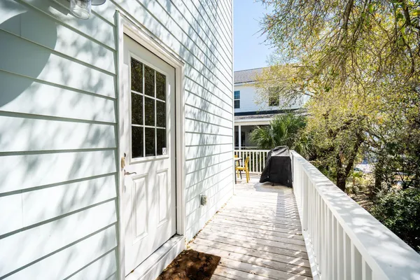 $1,195,000 | 214 West Cooper Avenue, Folly Beach, SC 29439