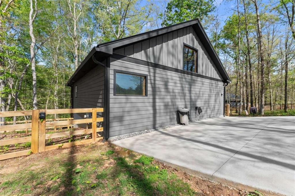 162 Hickory Ridge Drive Cleveland, GA 30528 - Photo 4 of 46