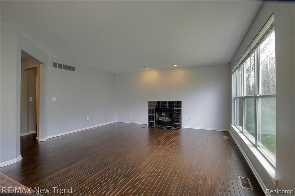 767 Woodfield Way Rochester Hills, MI 48307 - Photo 18 of 29