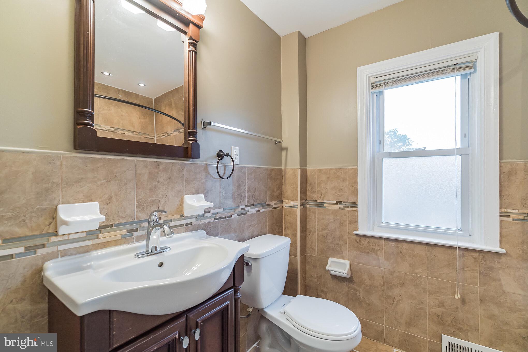 19 Lanfair Road Cheltenham, PA 19012 - Photo 16 of 20 Gallery Image 16