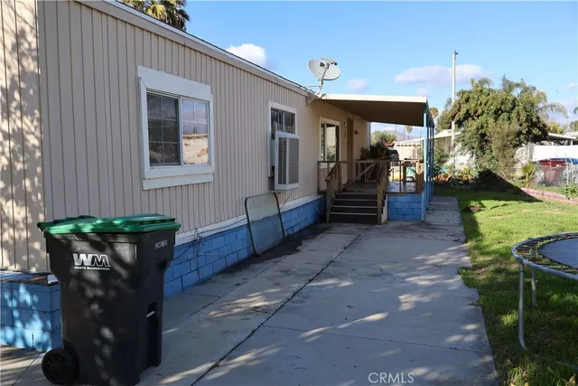$2,150 | 28865 Macheka Drive, Nuevo, CA 92567