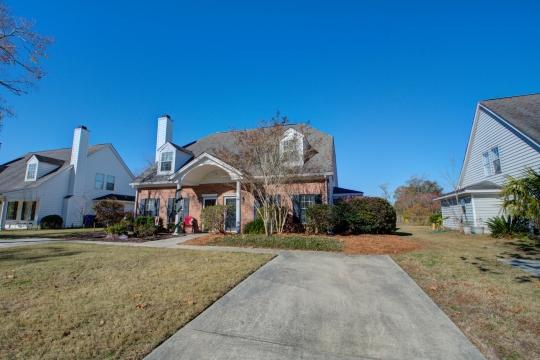 3375 Queensgate Way Mount Pleasant, SC 29466 - Photo 2 of 33 front 2