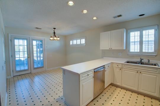 3375 Queensgate Way Mount Pleasant, SC 29466 - Photo 12 of 33 kitchen 3