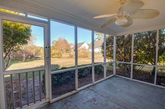 3375 Queensgate Way Mount Pleasant, SC 29466 - Photo 23 of 33 backporch2