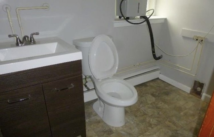 44 Old Angell Road Cumberland, RI 02864 - Photo 13 of 13 Half Bath