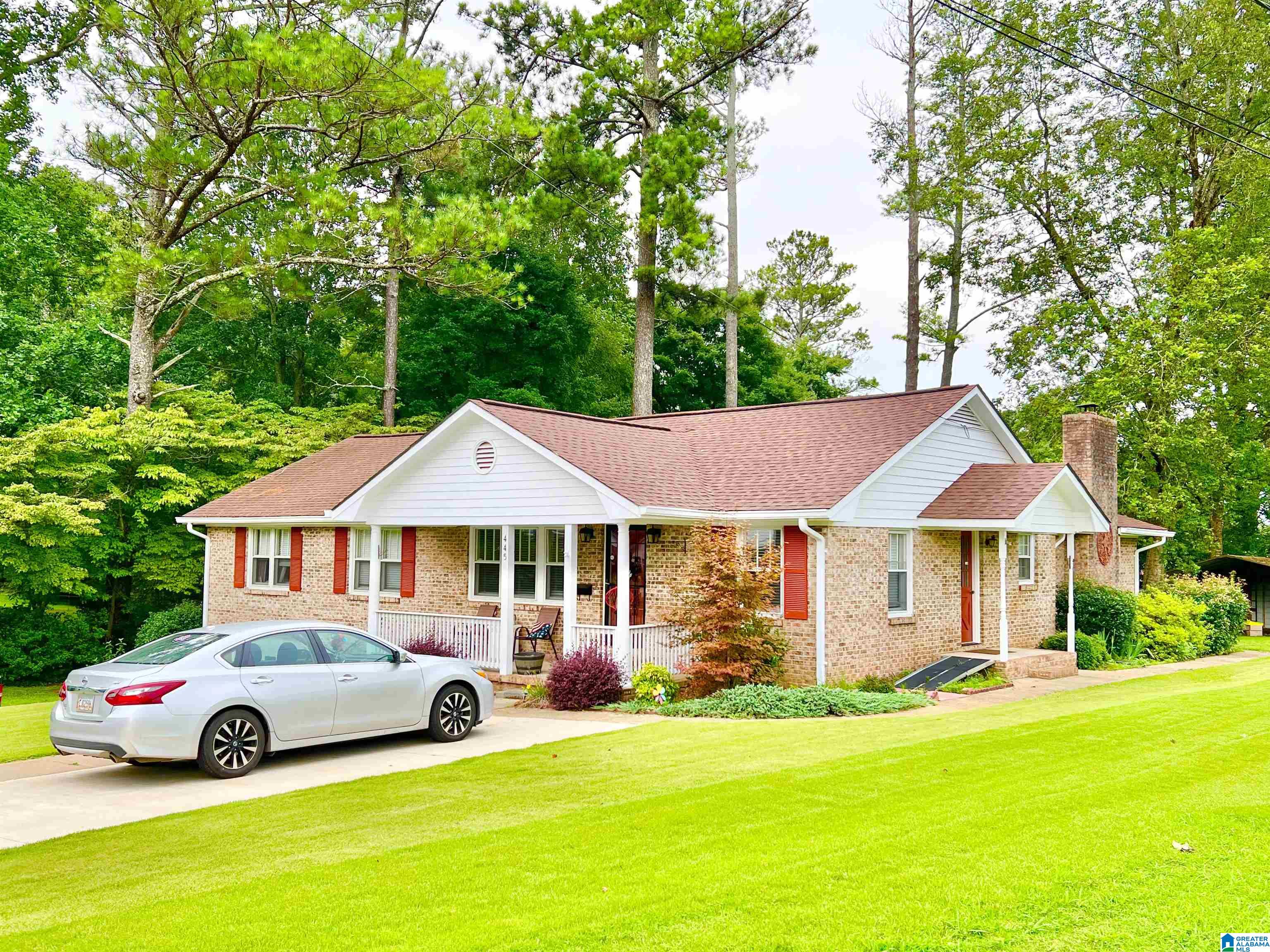 445 Price Street Roanoke, AL 36274 - Photo 2 of 36