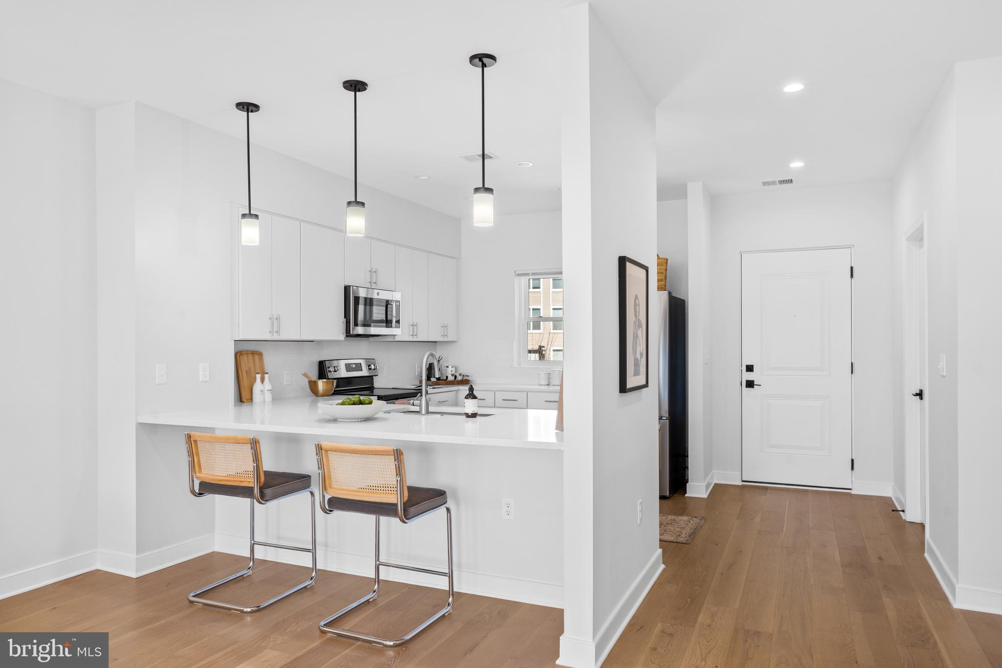 1021 Spring Road Northwest, Unit 2 Washington, DC 20010 - Photo 13 of 44