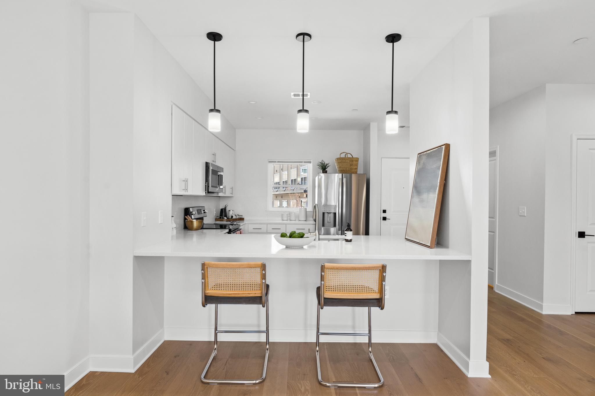 1021 Spring Road Northwest, Unit 2 Washington, DC 20010 - Photo 14 of 44