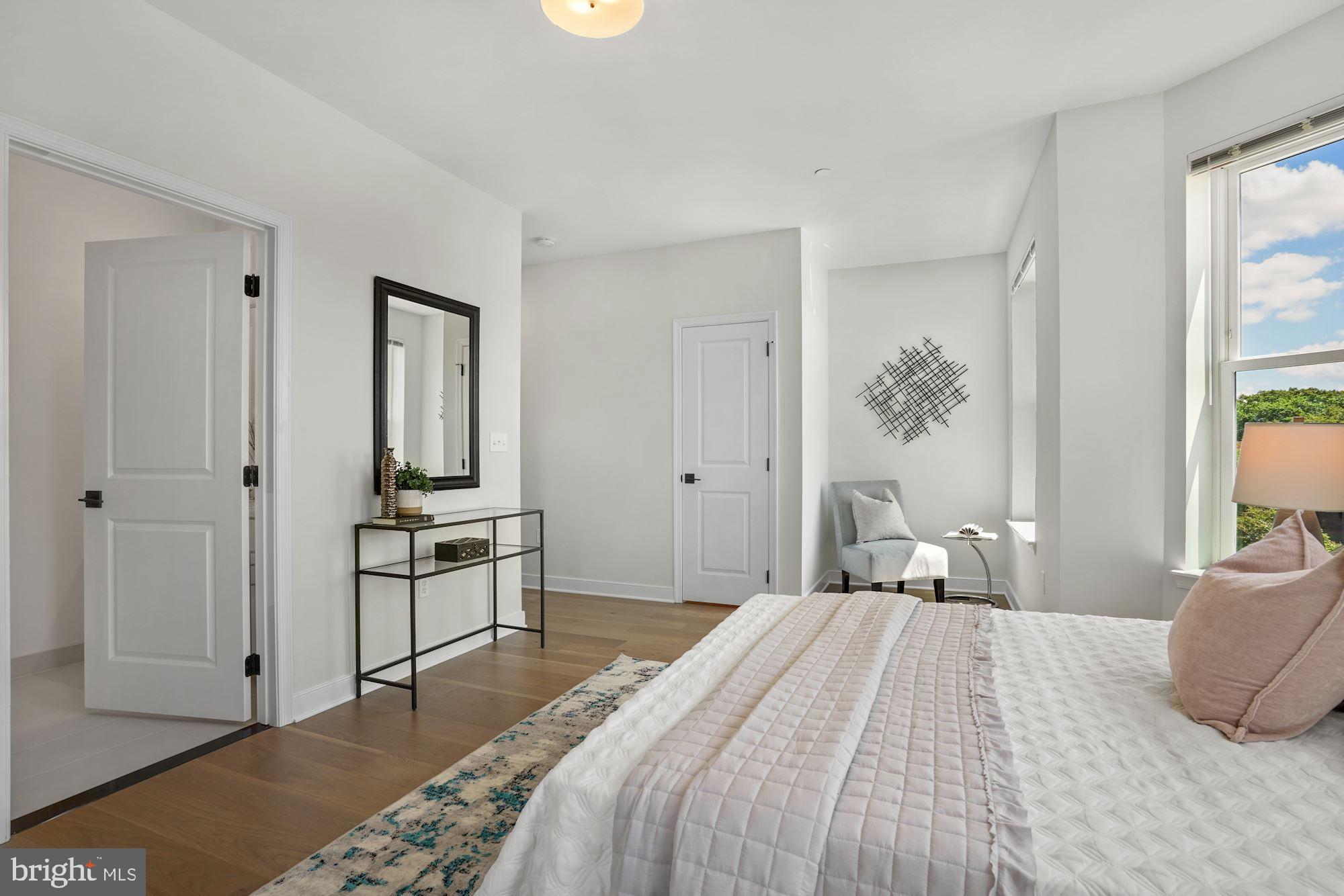 1021 Spring Road Northwest, Unit 2 Washington, DC 20010 - Photo 32 of 44