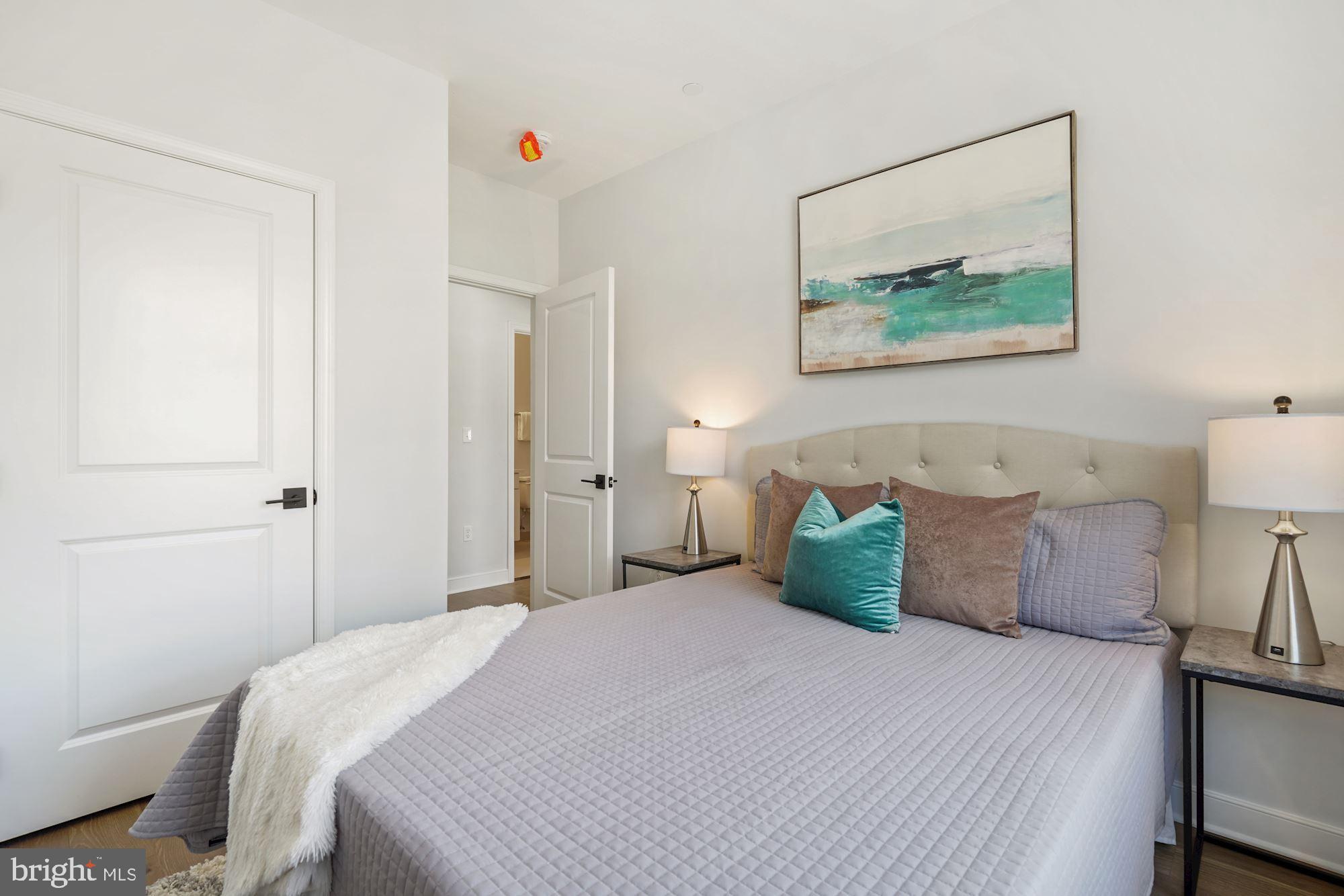 1021 Spring Road Northwest, Unit 2 Washington, DC 20010 - Photo 36 of 44