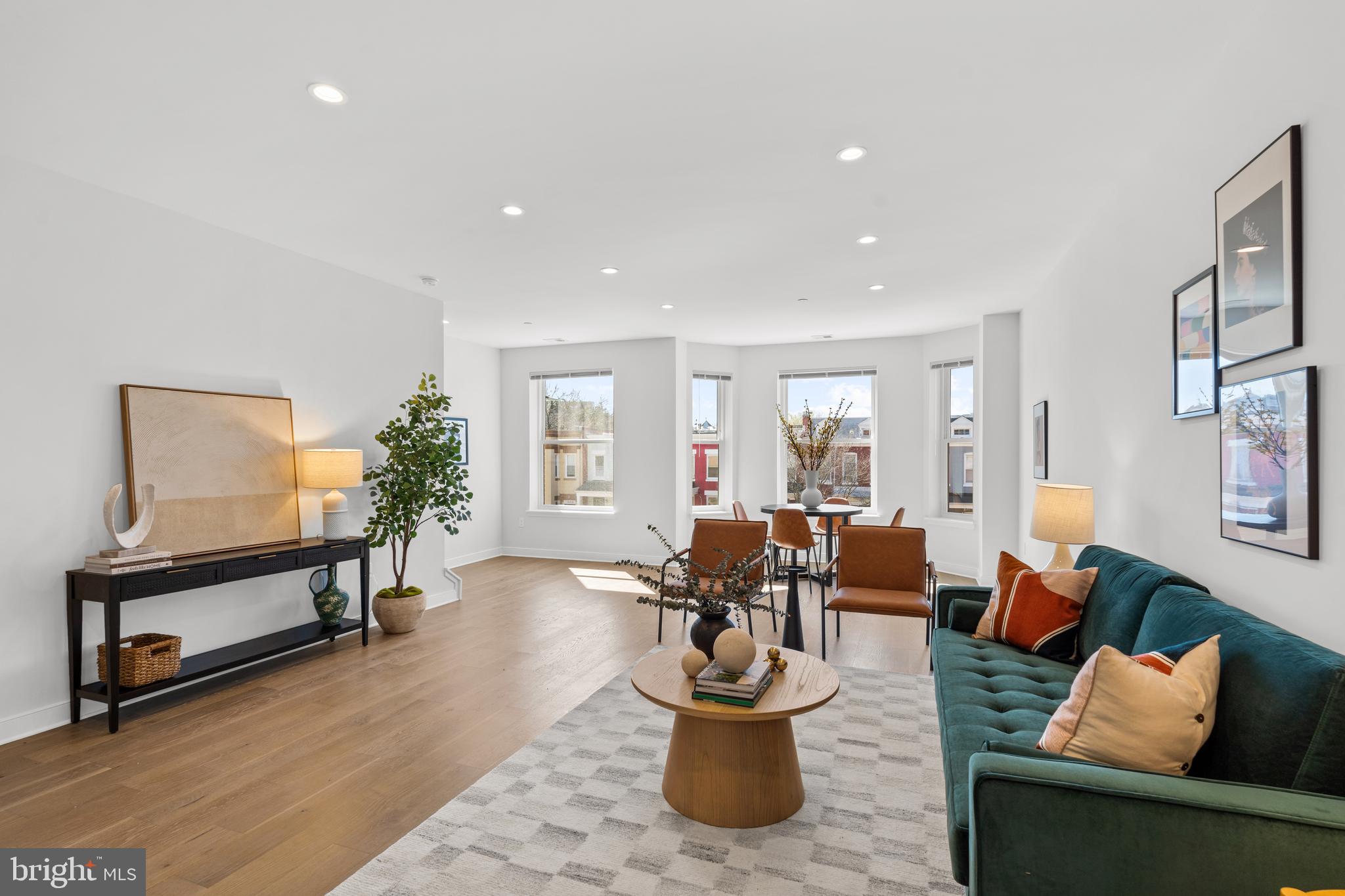 1021 Spring Road Northwest, Unit 2 Washington, DC 20010 - Photo 4 of 44