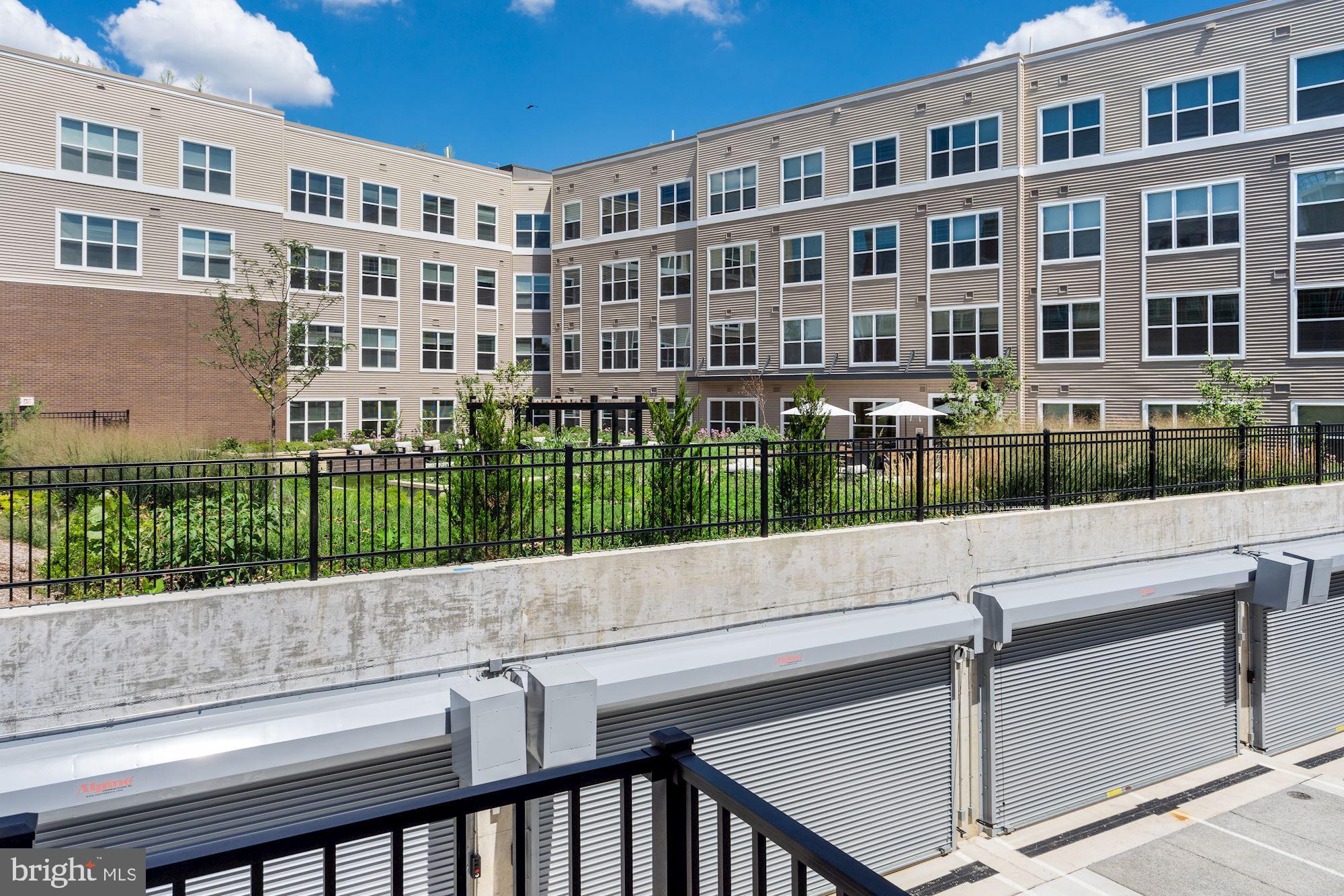 1021 Spring Road Northwest, Unit 2 Washington, DC 20010 - Photo 43 of 44