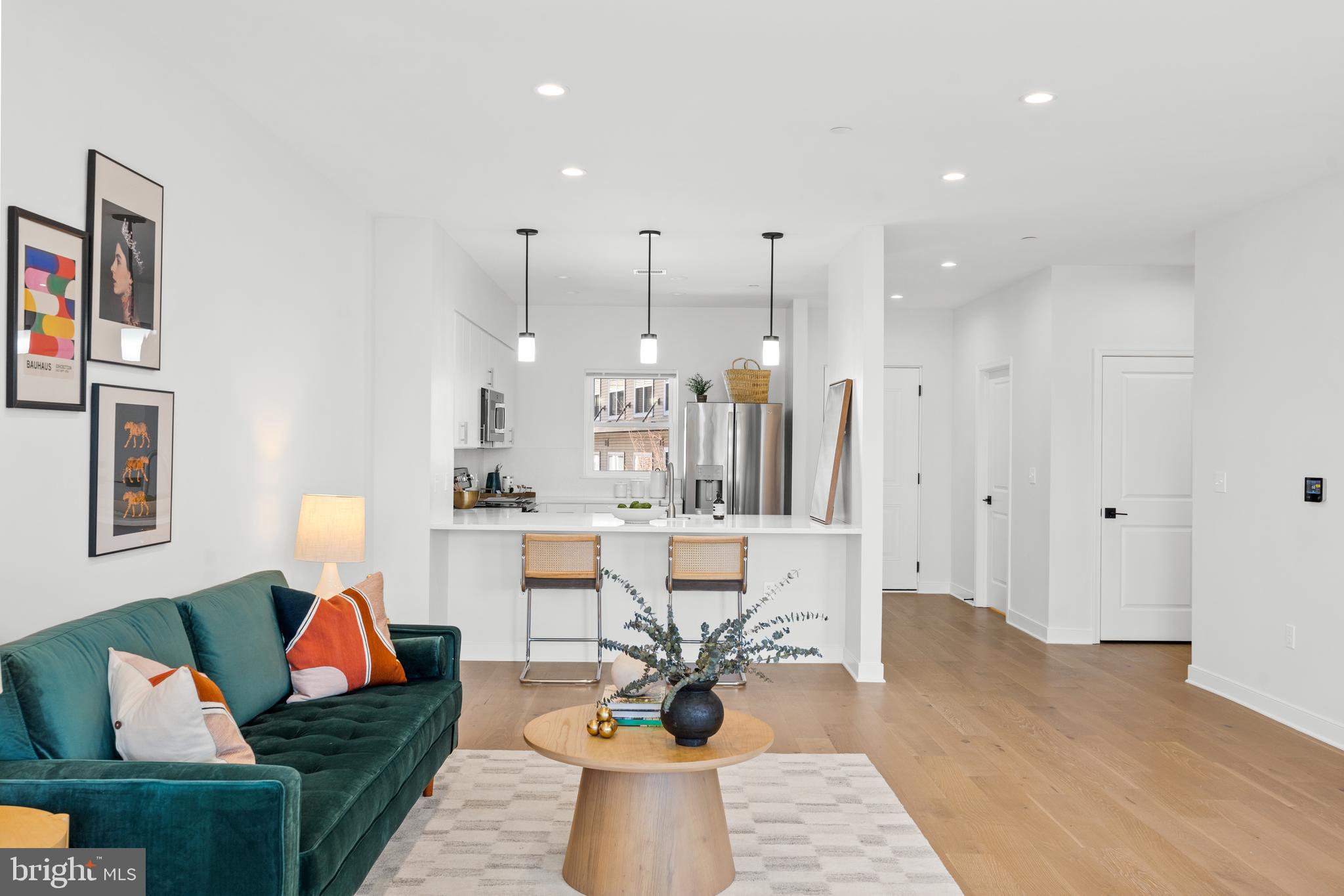 1021 Spring Road Northwest, Unit 2 Washington, DC 20010 - Photo 7 of 44