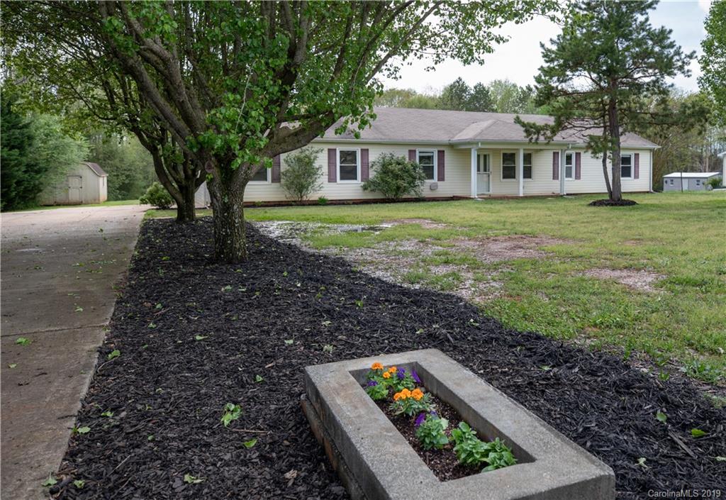 1789 Jim McCarter Road Clover, SC 29710 - Photo 22 of 36 Gallery Image 22
